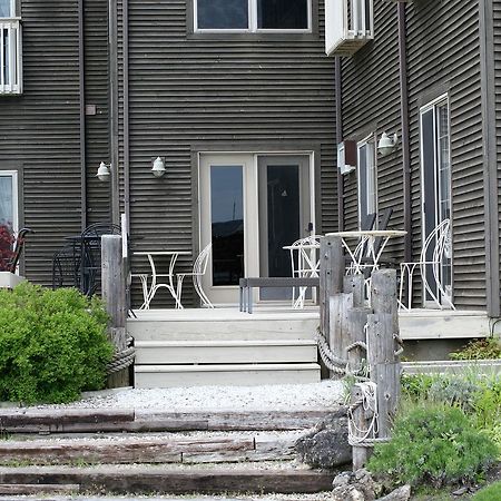 Inn On The Harbour And Telegraph House Port Stanley Eksteriør billede